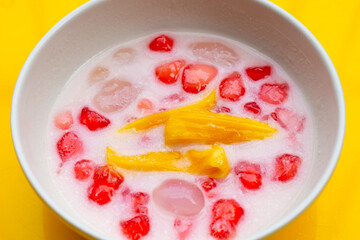 Red Ruby in sweet coconut milk