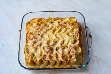 Baked Paccheir di Gragnano - Pasta di Gragnano - Bronze die - Italian food specialty. Gragnano Pasta, specialty of Italian cuisine, typical of the Amalfi and Sorrento coast and Pompei.