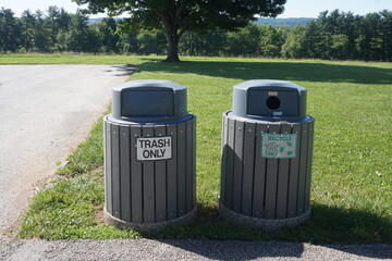 Outdoor Matching Trash Can and Recycling Can Side by Side