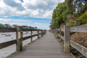 Obraz premium wooden bridge over the harbour in Pornic - France