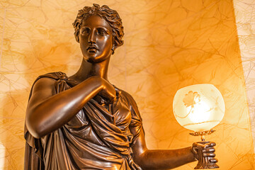 Statue of Tragedy