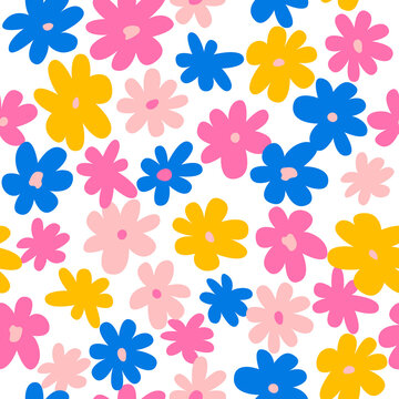Cute hippie and groovy seamless pattern with colorful daisy flowers. Fashionable background in 00s, 90s, y2k style. 