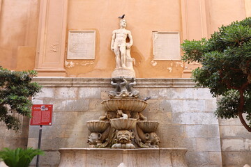 Trapani, Sicily (Italy): Fountain of Saturno, built in 1342 by the Chiaramonte family