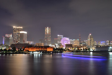 Fototapeta na wymiar 横浜 みなとみらいの夜景 大さん橋から臨む Yokohama Minatomirai