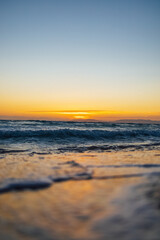 Obraz premium costa de caparica at sunset
