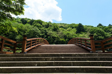 総檜造りの太鼓橋で有名な木曽の大橋