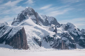 Photo sur Plexiglas Denali Alaska Range Glacier and Mountains