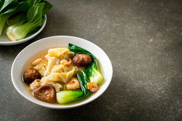 pork dumpling soup with shrimps and vegetable
