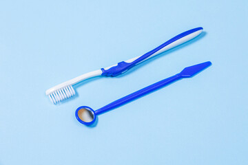 An indispensable set for deep and thorough cleaning of the oral cavity. Equipment for cleaning braces and plaque from teeth. Necessary tools for brushing teeth.