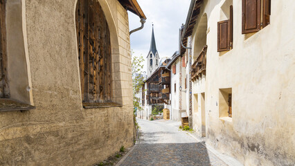 Fototapeta na wymiar Guarda, typical alpine village, Switzerland