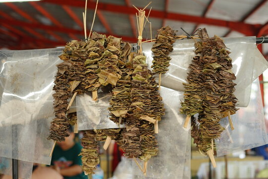 Indonesian dried bay leaf at indonesian market, traditional spices