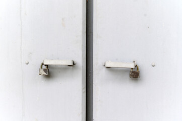 metal chain & rusty iron lock