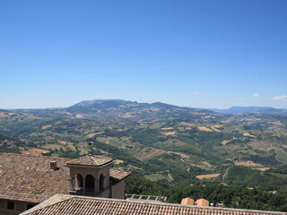 Fototapeta na wymiar panorama da San Marino, San Marino, Europa