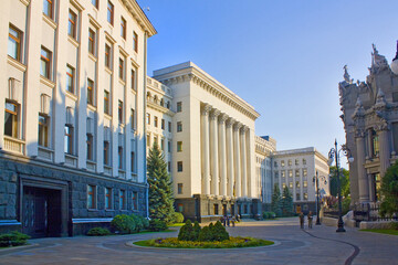 Fototapeta na wymiar Building of Presidential Administration of Ukraine in Kyiv, Ukraine 