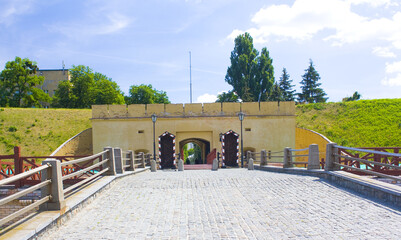Fortress (New Pechersk Fortress) - a historical and architectural monument, a complex of fortress structures of the XVIII-XIX centuries in Kyiv, Ukraine	

