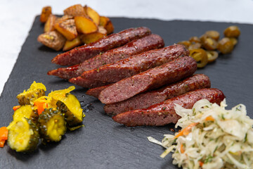 grilled sausages with vegetables