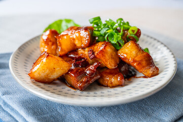 豚バラ角切り肉の角煮