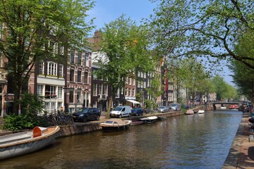Fototapeta na wymiar Leidsegracht canal in Amsterdam
