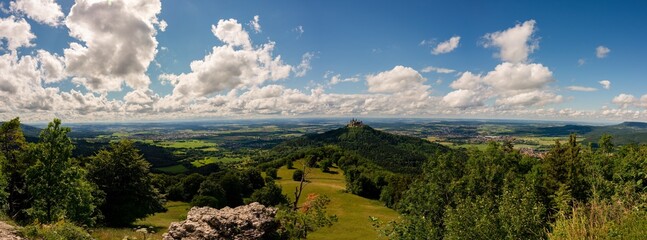 Burg Hohenzollern, Hohenzollern, Schloss, H&uuml;gel, Landschaft, Baden W&uuml;rttemberg, Bisingen, Panorama