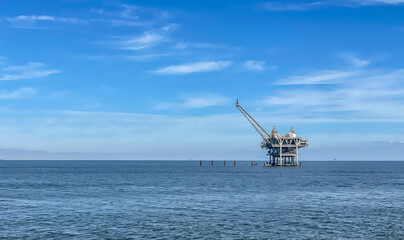 Fototapeta na wymiar Offshore Drilling Platform in the Gulf of Mexico with Copy Space