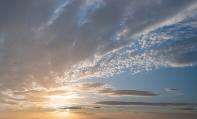Fototapeta premium Sunrise sky with clouds forming