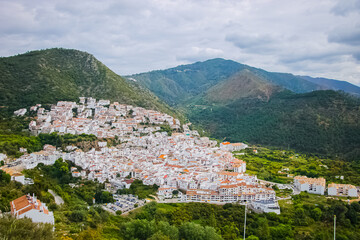 Fototapeta na wymiar Beautiful view of Ojen, a white mountain village