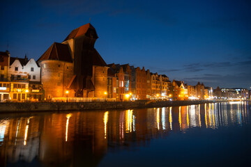 Obraz premium Picturesque summer evening panorama of the architectural pier of the Old Town GDANSK, POLAND