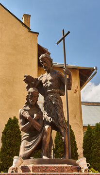 Statue of the baptism of Jesus Christ by John the Baptist. 