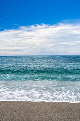 Fototapeta na wymiar 【高知県】青空の下の夏の桂浜の海 