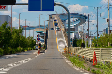 大阪のベタ踏み坂　なみはや大橋