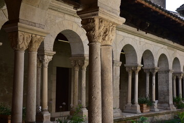 Cloître de Saint-André-le-Bas à Vienne. France