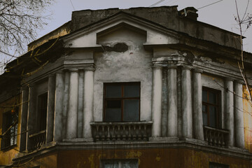 Fototapeta na wymiar old house in the old town