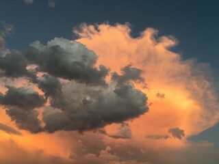 Небо, с облаками; закаты с облаками и красивые виды на облака