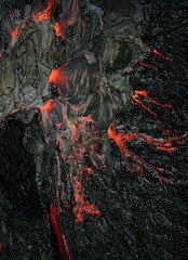 Fondo con detalle y textura de mezcla de lava ardiente y solidificada