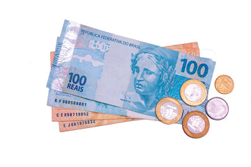 inheiro brasileiro 100 reais Brazilian money 100 reais	