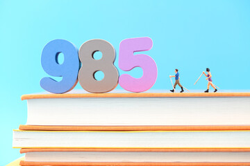 Micro creative efforts to enter 985 colleges and Universities