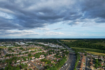 Beautiful Aerial footage of Luton town of England, Drone's city tour