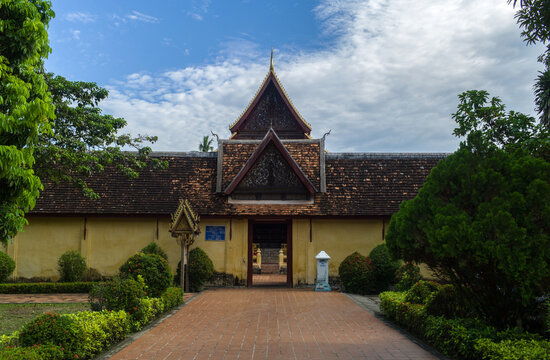Si Saket Temple in Vientiane, Laos. It was built in the Siamese style of Buddhist Art, with a surrounding terrace and an ornate five-tiered roof
