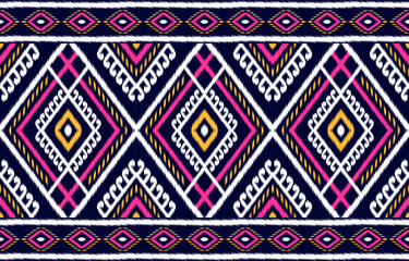 Beautiful carpet ikat art. Geometric ethnic seamless pattern in tribal. American, Mexican style. Design for background, wallpaper, illustration, fabric, clothing, carpet, textile, batik, embroidery.