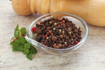 Peppercorn mix heap in the bowl
