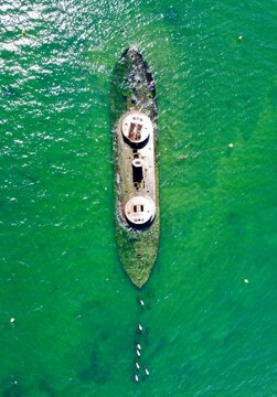 sunken ship 