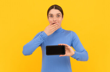 businesswoman show screen, copy space. agile business blogging.