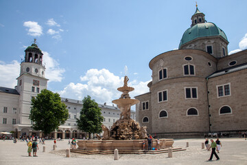 Fototapeta premium Der Dom in Salzburg