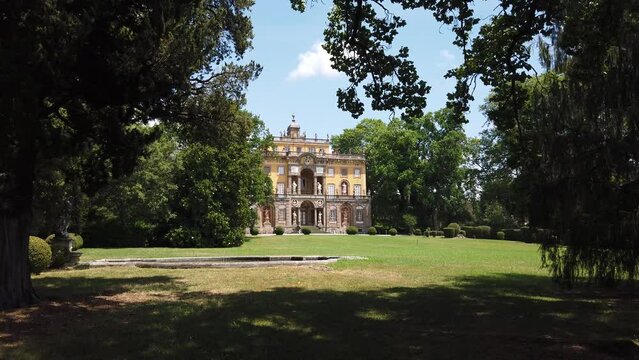 Steadicam shot of Italian villa and park close to Lucca, Italy