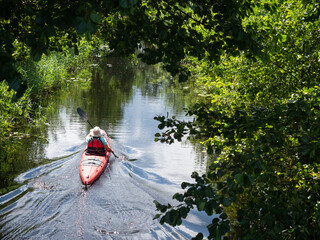 Kanu fahren - Paddeln - Entspannung in der Natur