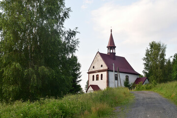 Kościółek na szlaku