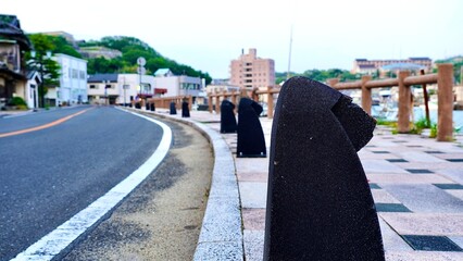 長崎県壱岐市郷ノ浦にあるゴリラを模した車止め