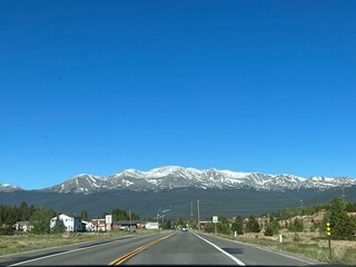 road to snow mountains