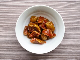 아시아 음식 매실절임, 반찬