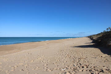 Fototapeta na wymiar The Ninety Mile Beach near the town of Loch Sport, Central Gippsland, Victoria, Australia.